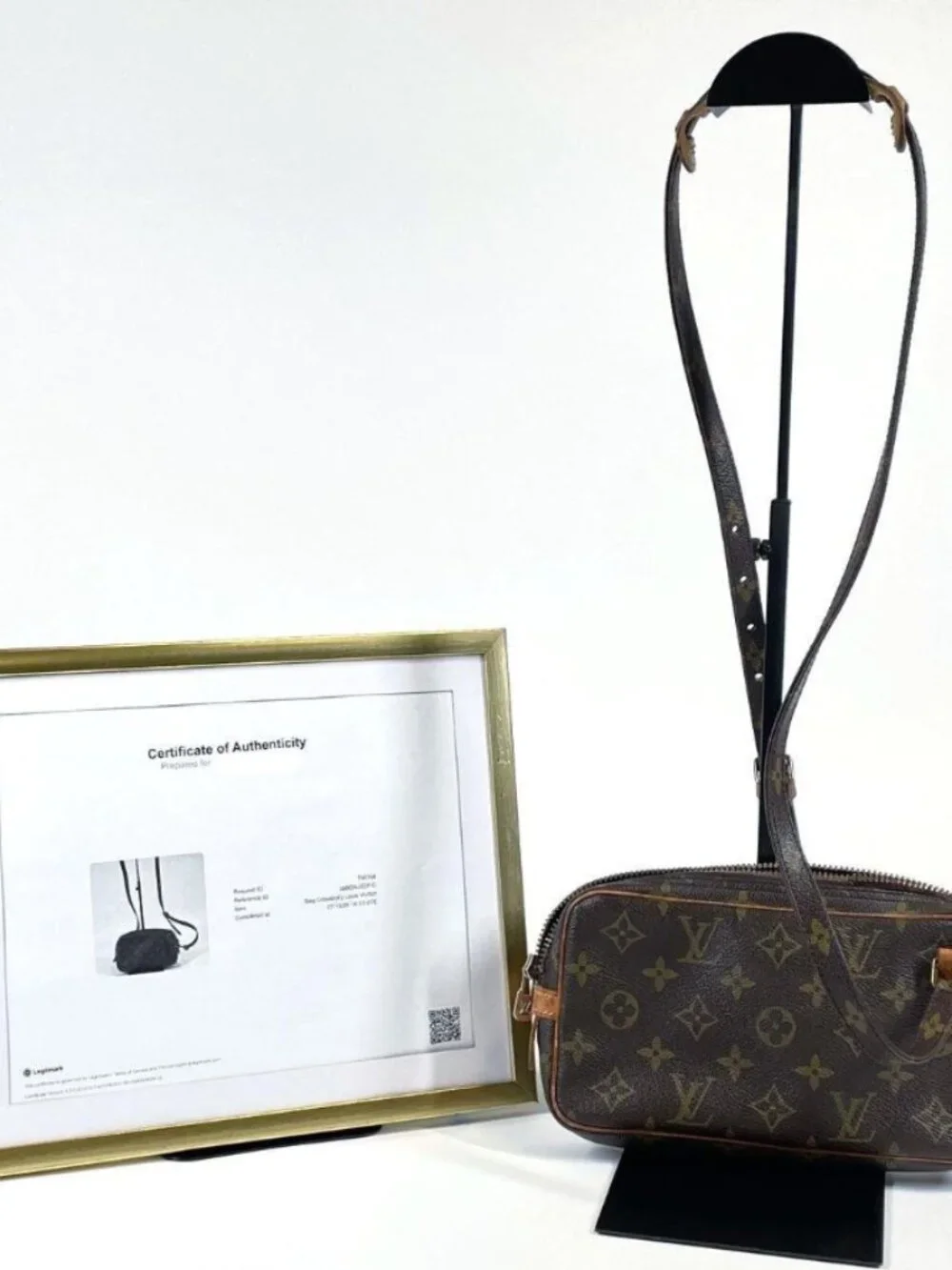 Authentic Louis Vuitton Pochette Marly Bandouliere Monogram Crossbody Bag w/ COA